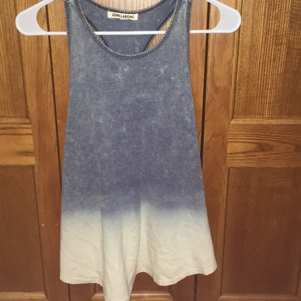 NEVER WORN Women’s size small tank top.